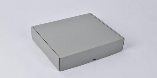 White&Simple Karton Kutu